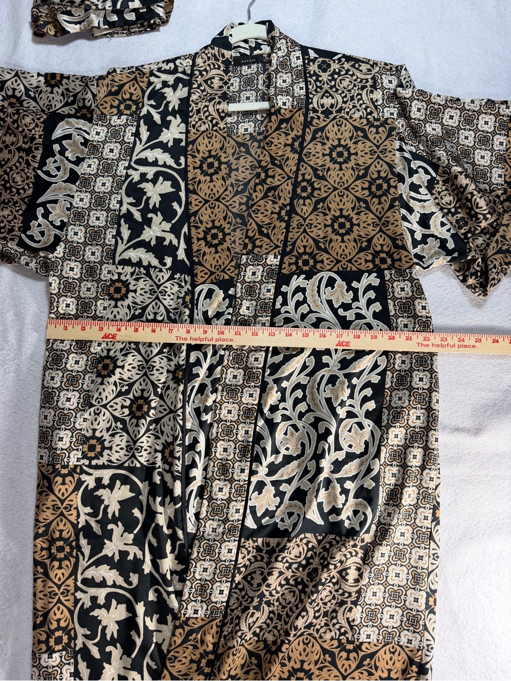 Natori Women’s Small Silky Satin Kimono Robe Paisley Floral Black Gold Belted - Picture 5 of 14